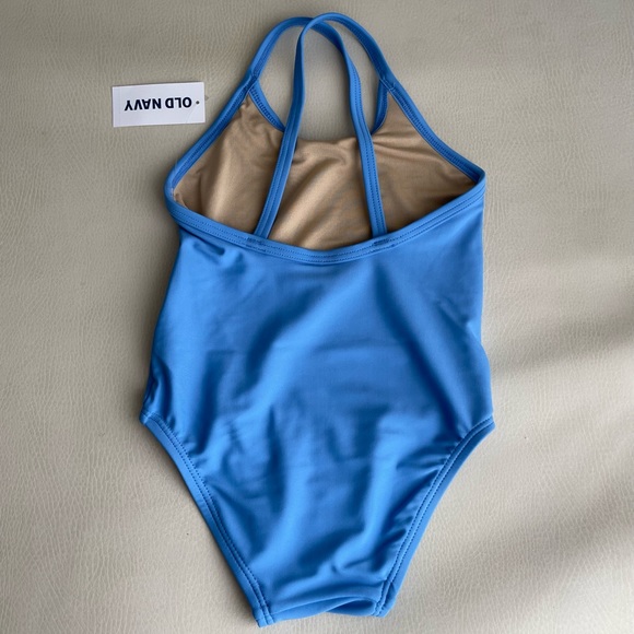 Old Navy Toddler 2pack Swimsuit - Picture 4 of 11